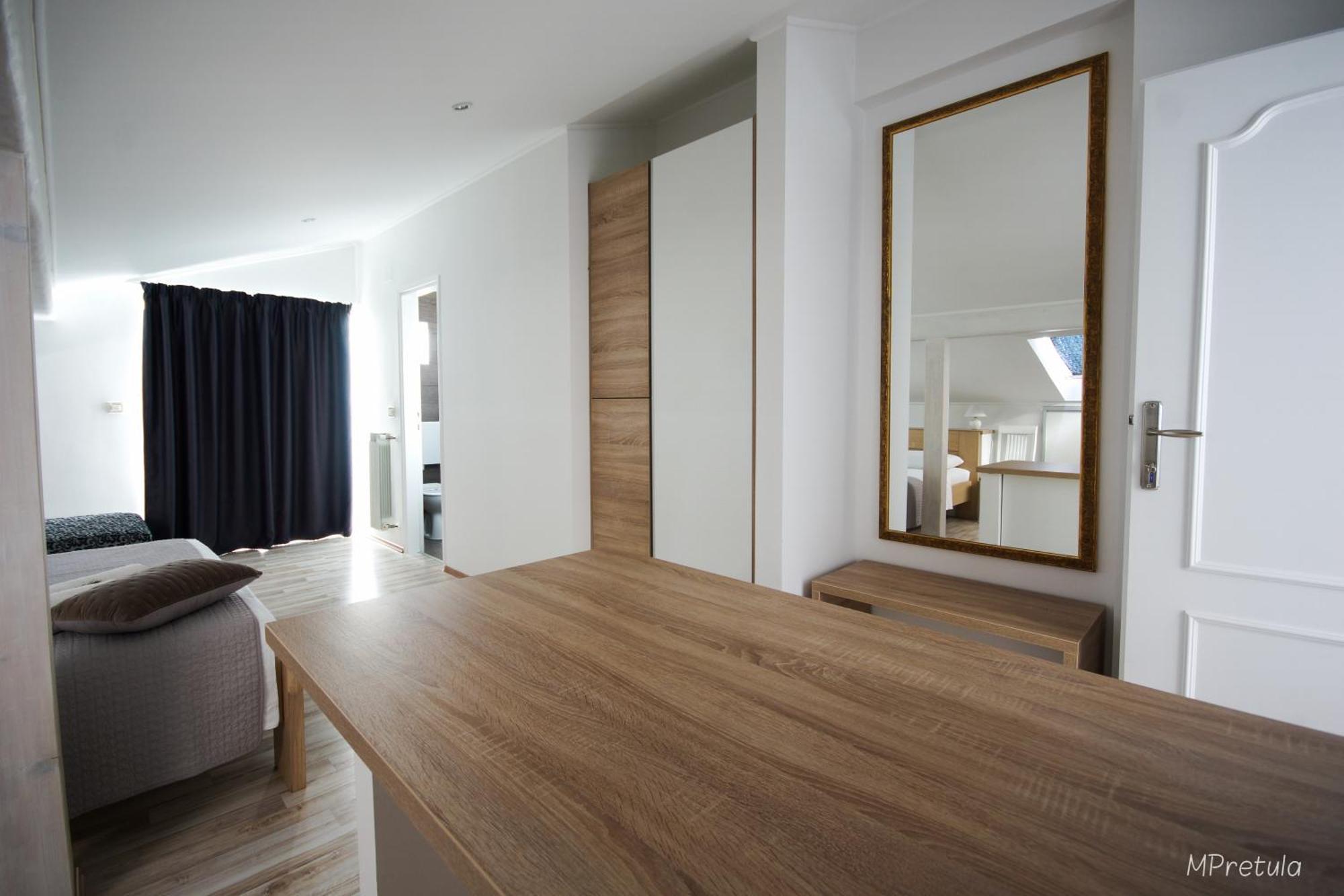 Apartments And Rooms Degra Umag Quarto foto