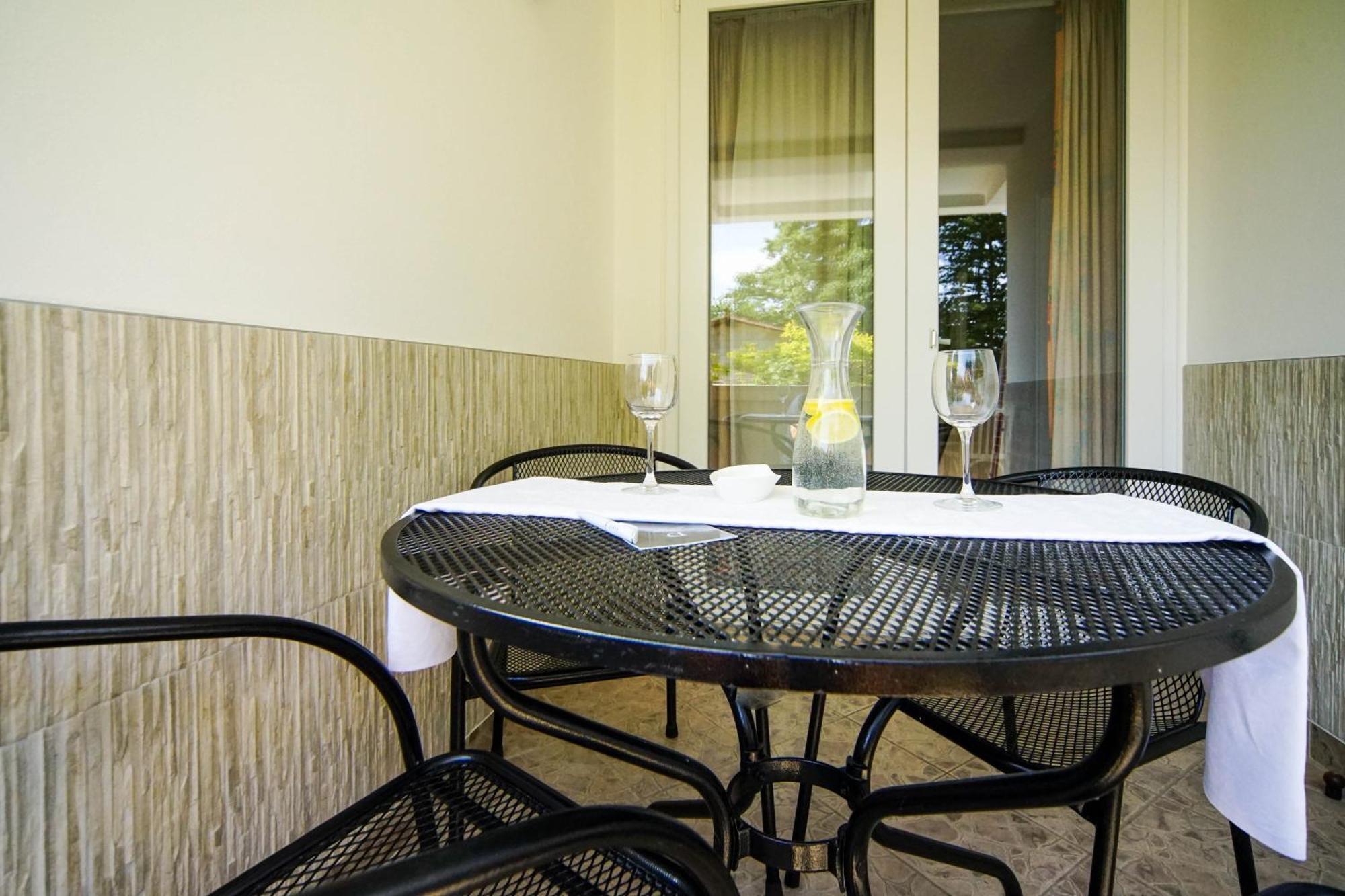 Apartments And Rooms Degra Umag Quarto foto