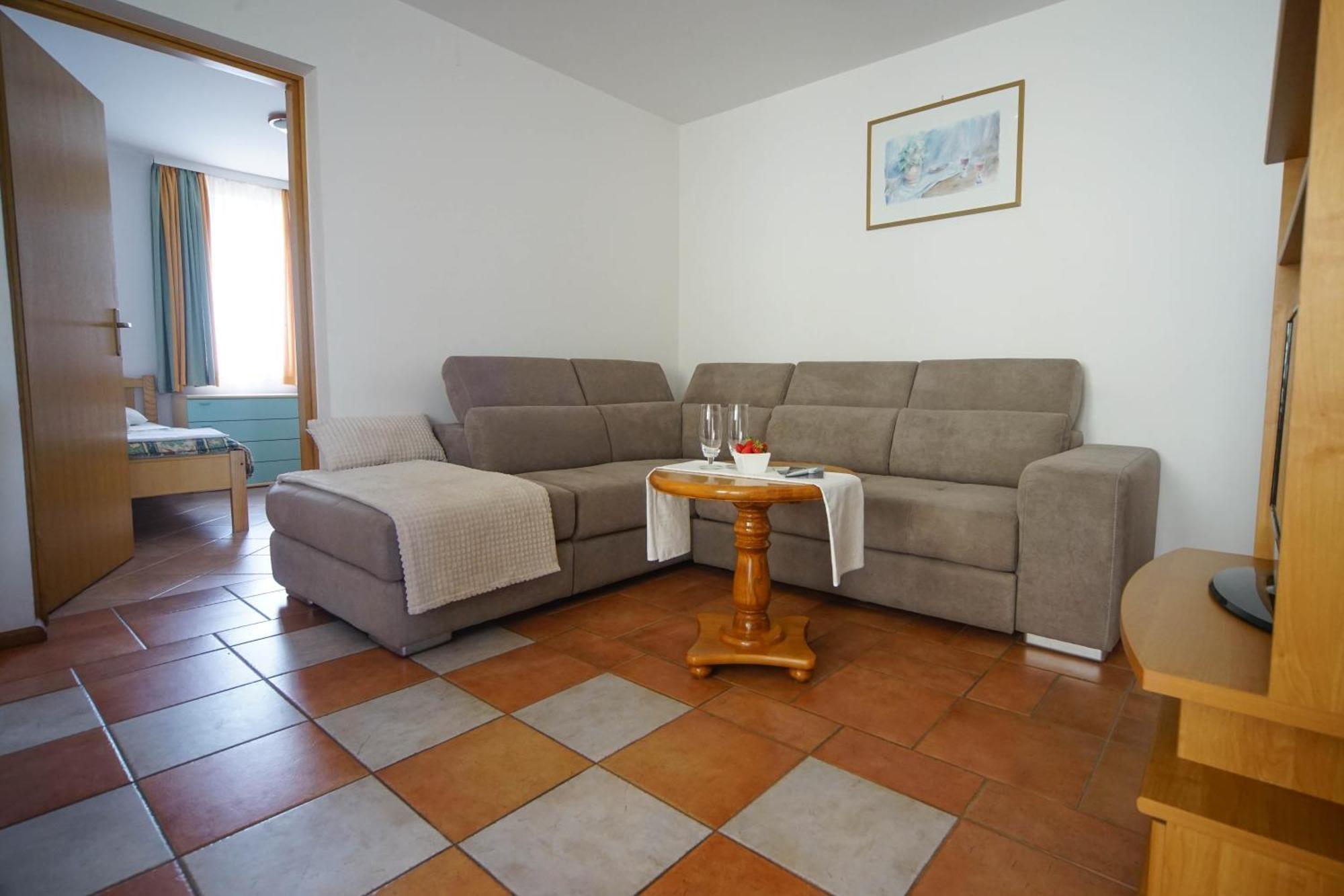 Apartments And Rooms Degra Umag Quarto foto