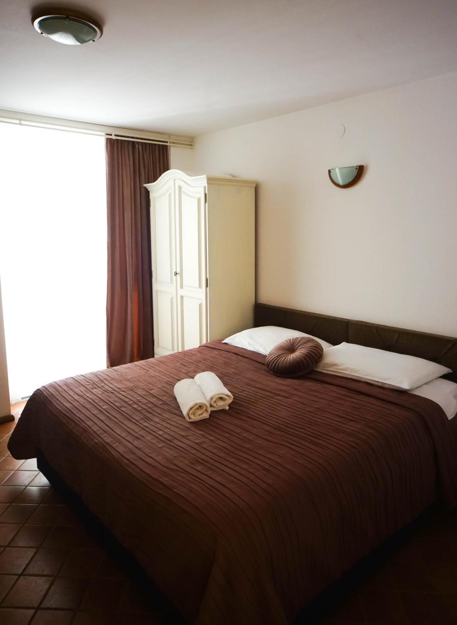 Apartments And Rooms Degra Umag Quarto foto